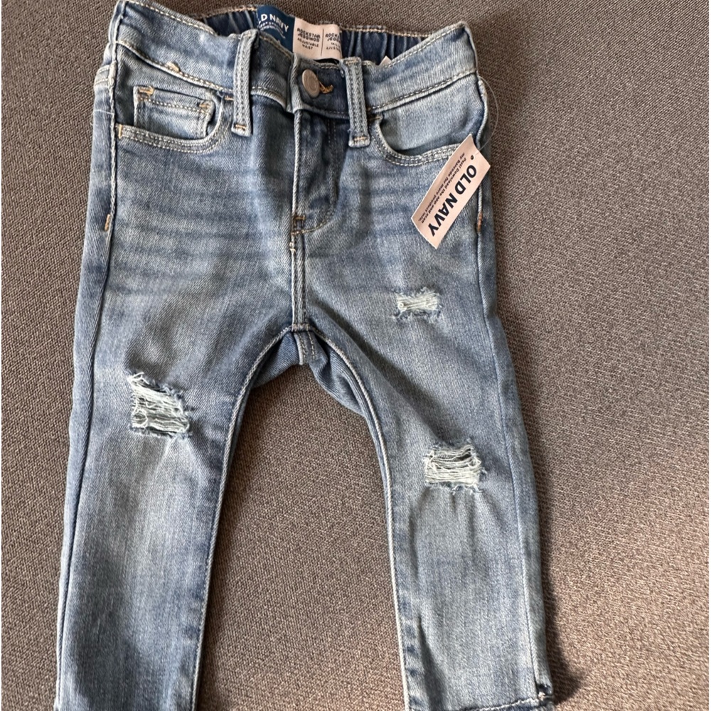 Old Navy Distressed Girls Jeans NWT